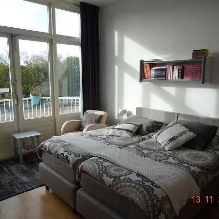 Houtrust Homestay